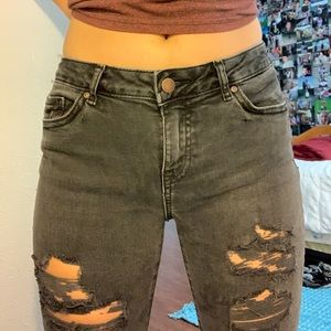 Forever 21 black tight jeans.